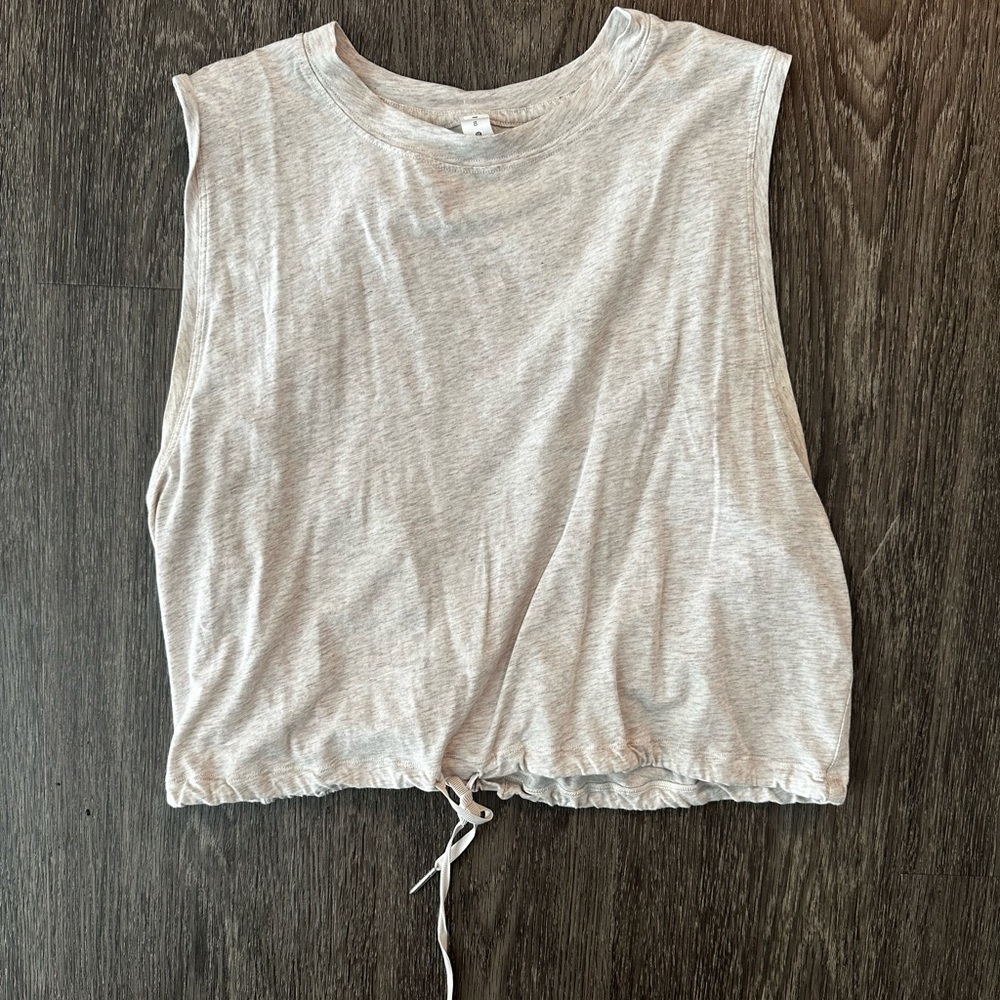 Lululemon cinch waist top